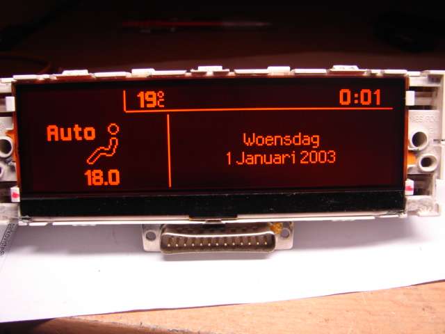 Peugeot 407 - výměna LCD displeje 